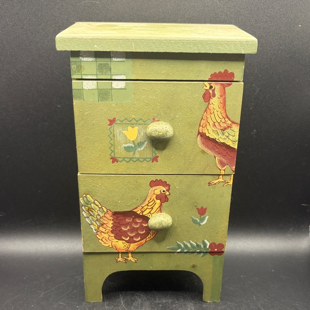 Delton Product Corp Farmhouse Chicken Rooster Floral Motif Mini Chest of Drawers